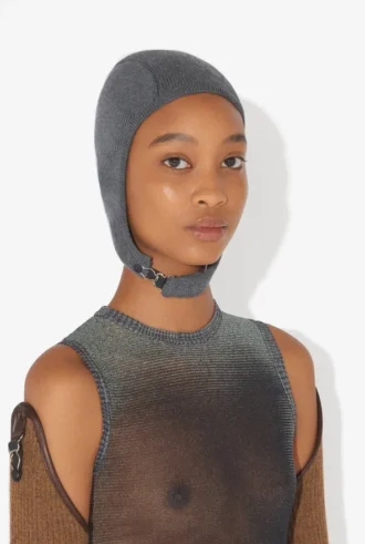 Beanie med strømpebånd