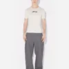 Den ecrufargede JPG-Baby Tee