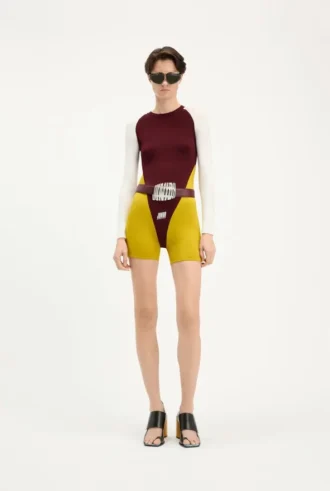 Den trefargede Junior Gaultier-Playsuits