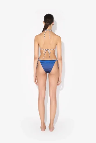 Mariniare-bikinier med fargegradient som underdeler Mariniare-bikinier med fargegradient som underdeler